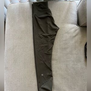 Wunder Under Leggings, in Carob Brown